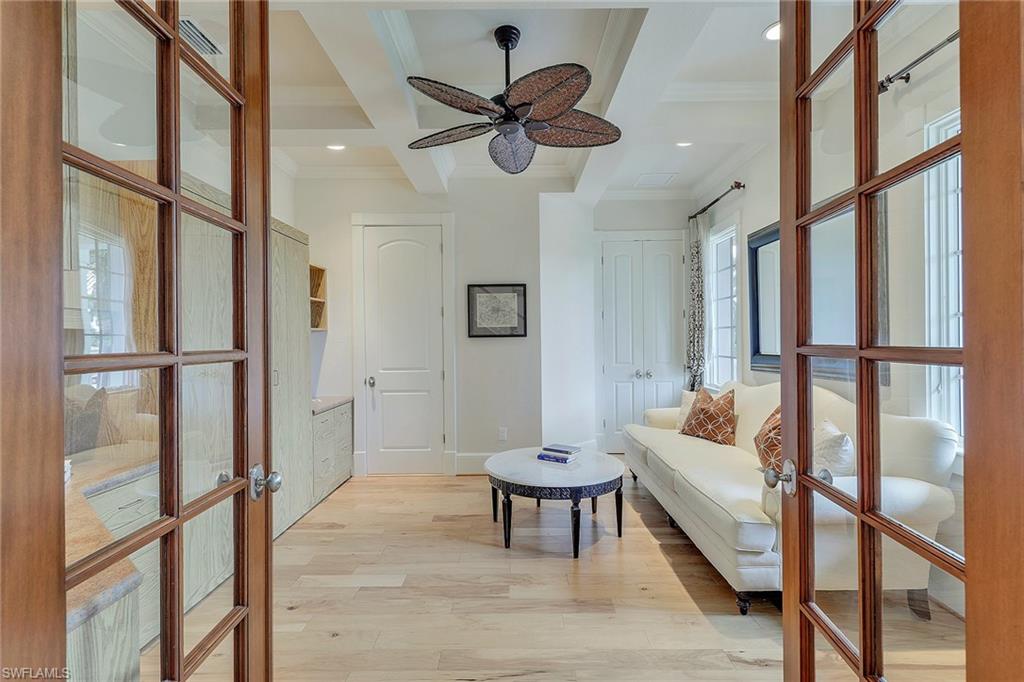 OLDE NAPLES - Residential