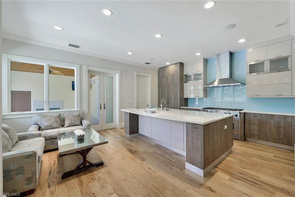 OLDE NAPLES - Residential