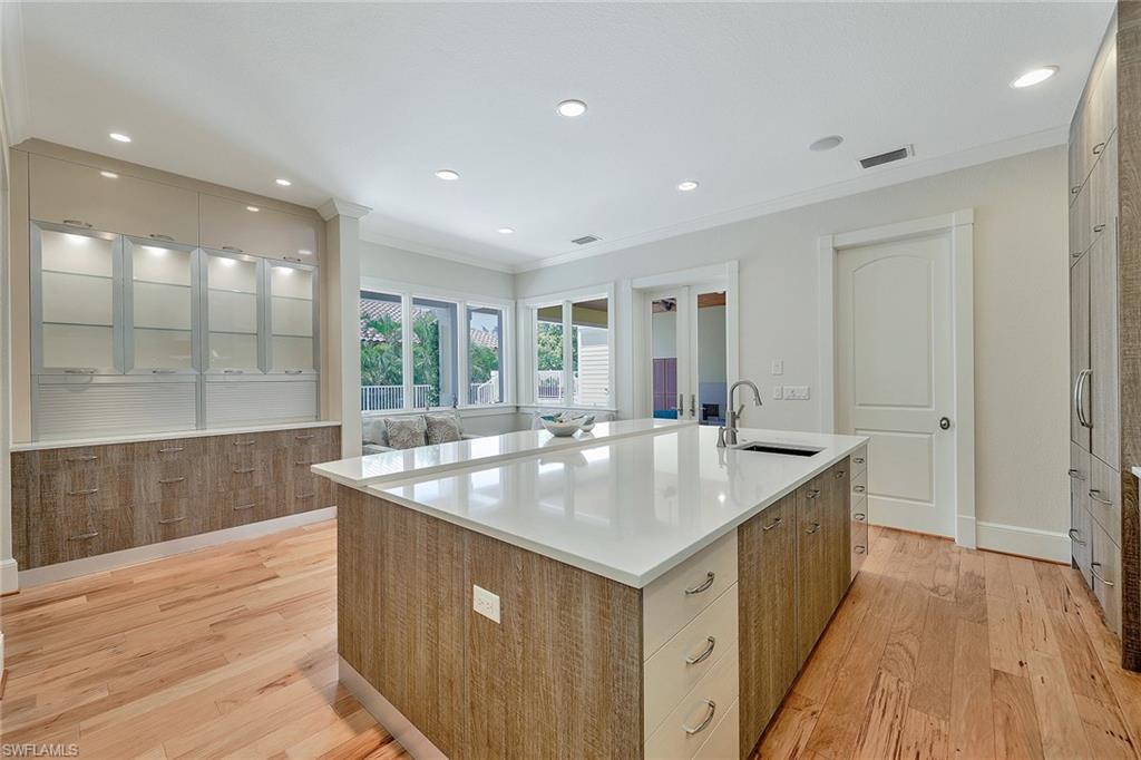 OLDE NAPLES - Residential