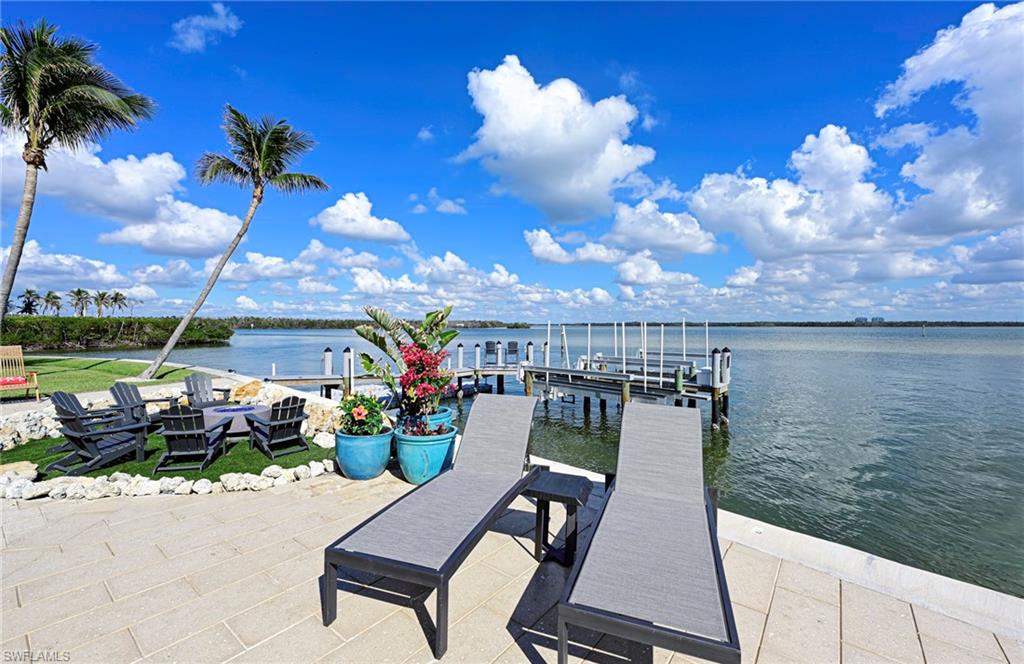 LAGUNA SHORES - Residential