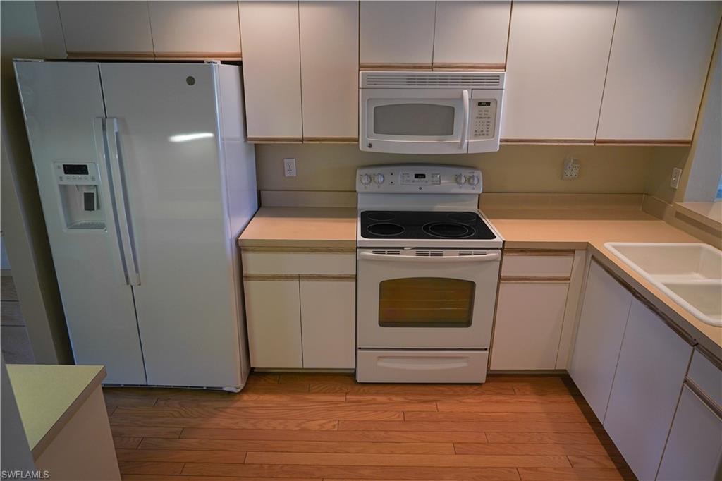 SAWGRASS POINT - Residential