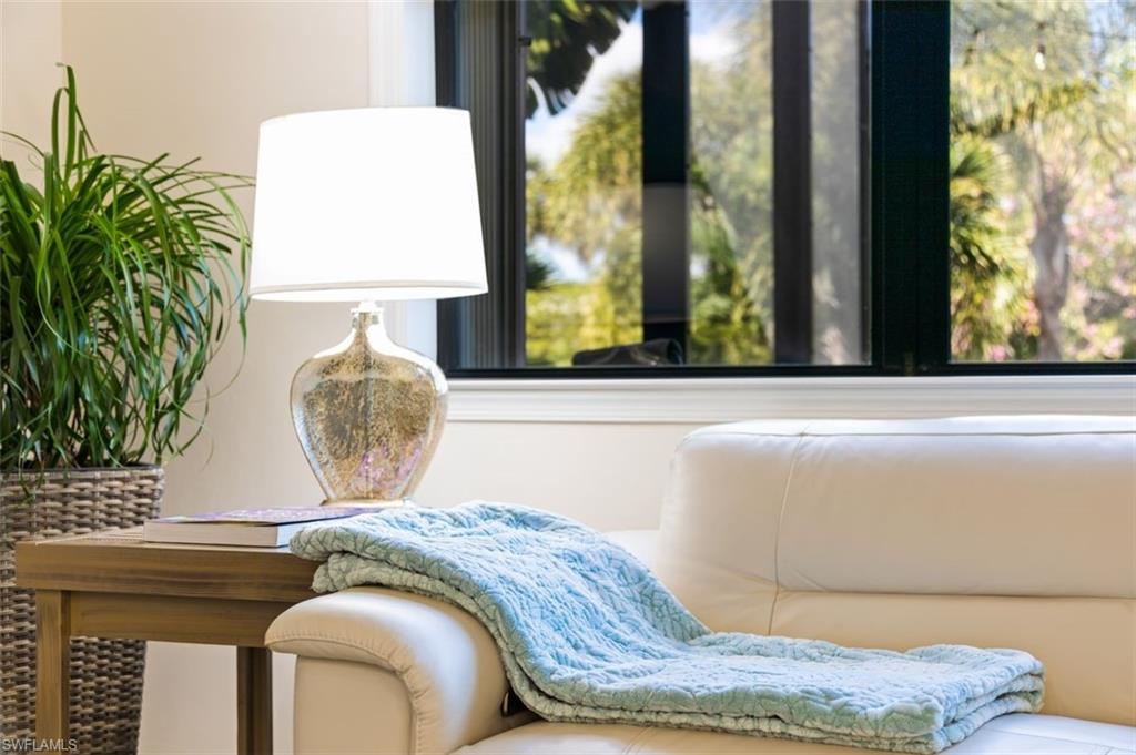 CORKSCREW SHORES - Residential