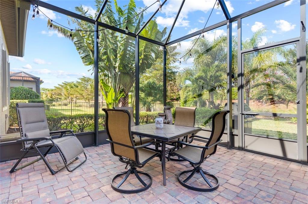 CORKSCREW SHORES - Residential