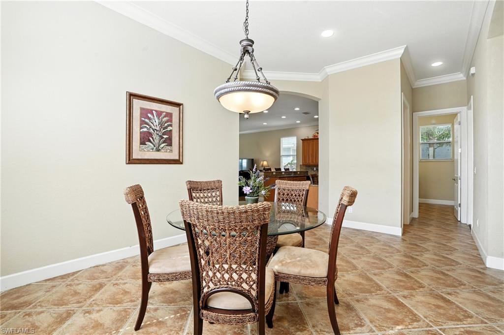 NAPLES PARK - Residential