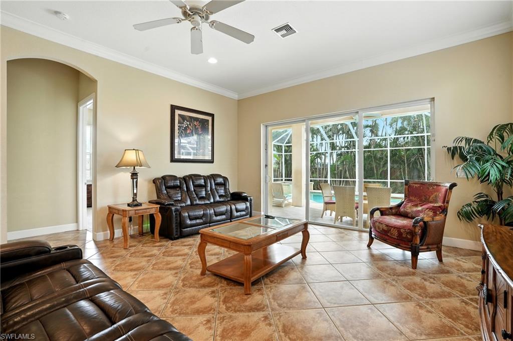 NAPLES PARK - Residential