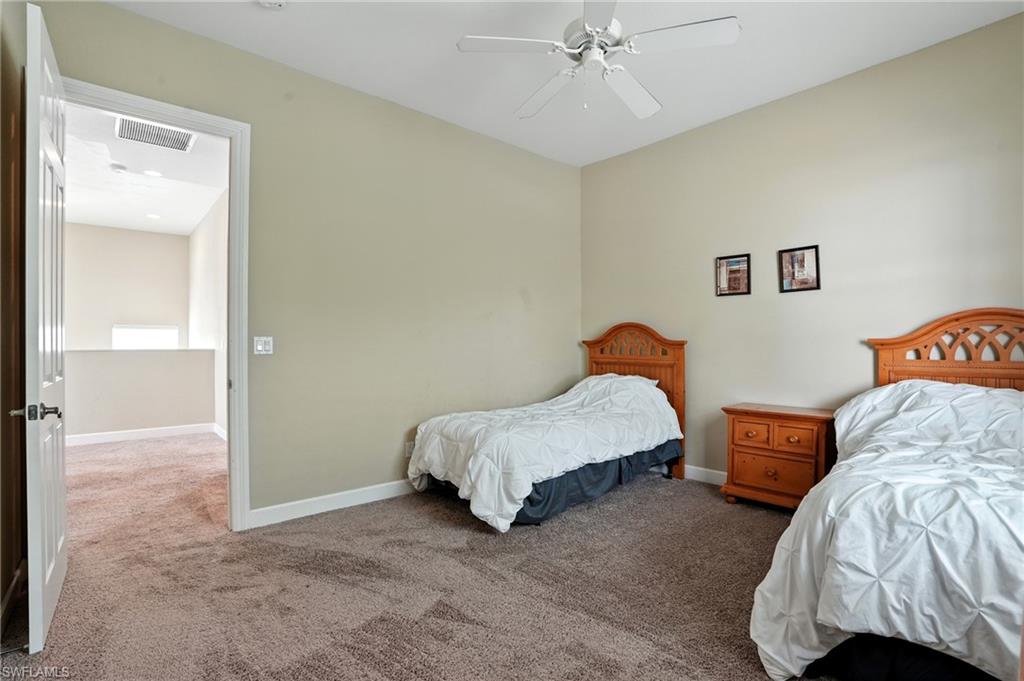 NAPLES PARK - Residential