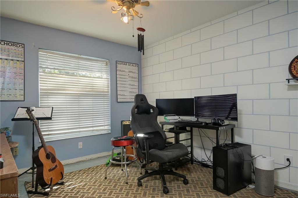 BERKSHIRE LAKES - Residential