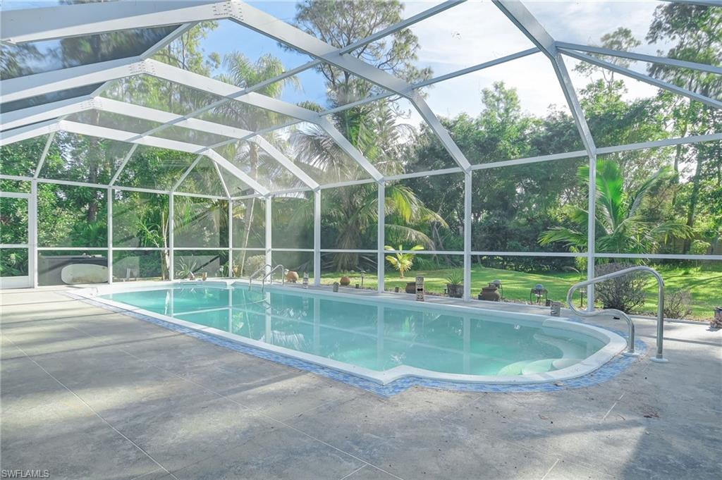 BERKSHIRE LAKES - Residential