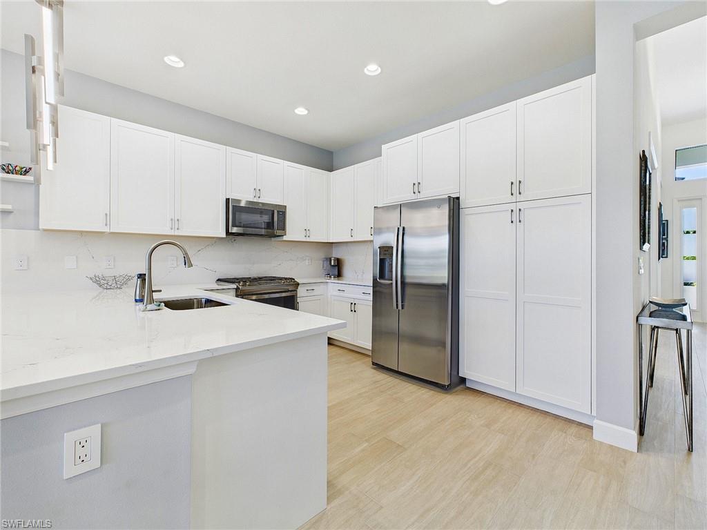 RIVERCREEK IN ESTERO - Residential