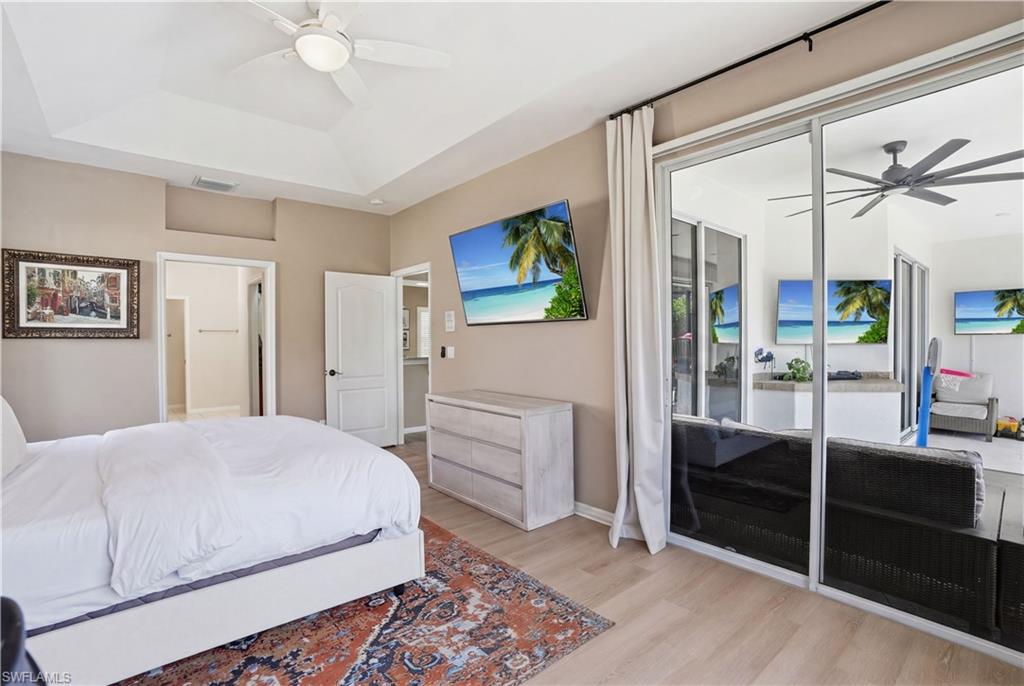 LONGSHORE LAKE - Residential