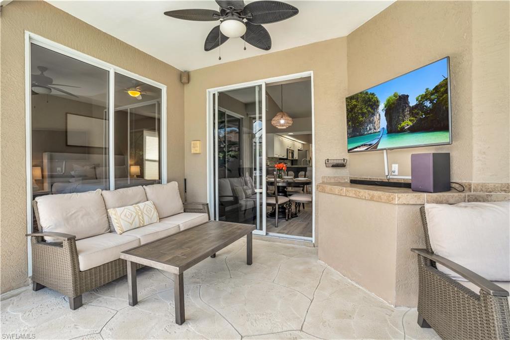 LONGSHORE LAKE - Residential