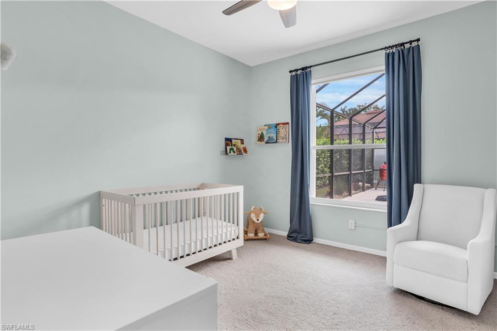 LONGSHORE LAKE - Residential