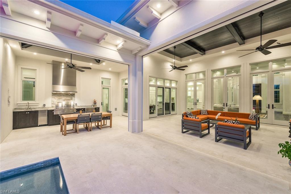 MOORINGS - Residential