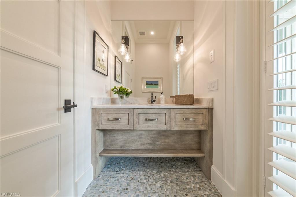 MOORINGS - Residential