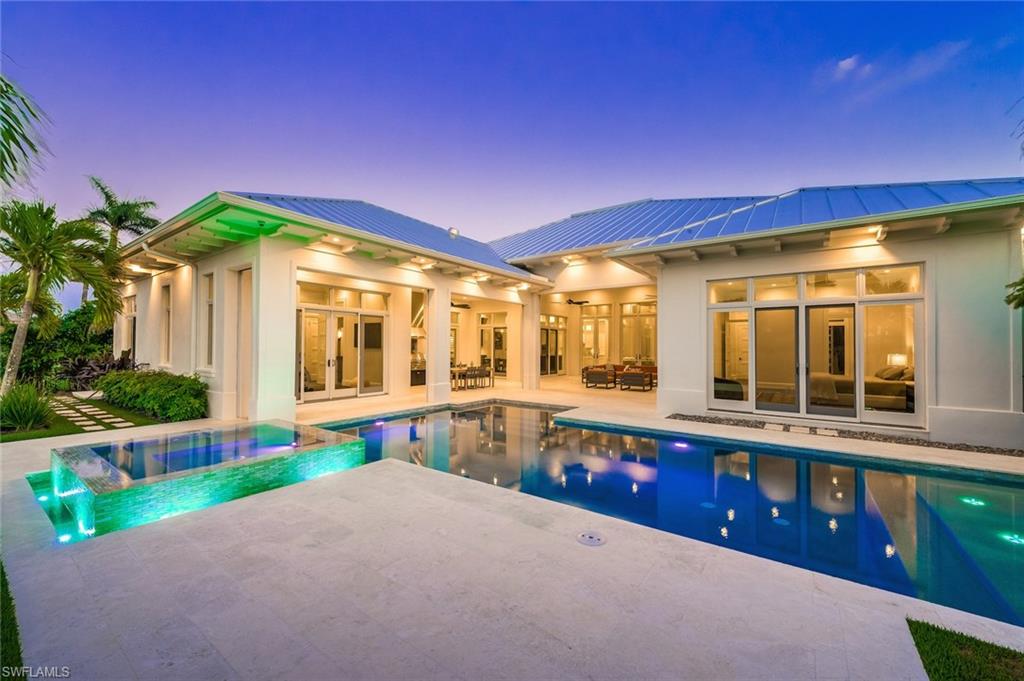 MOORINGS - Residential