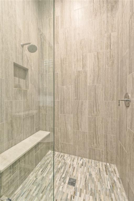 MOORINGS - Residential