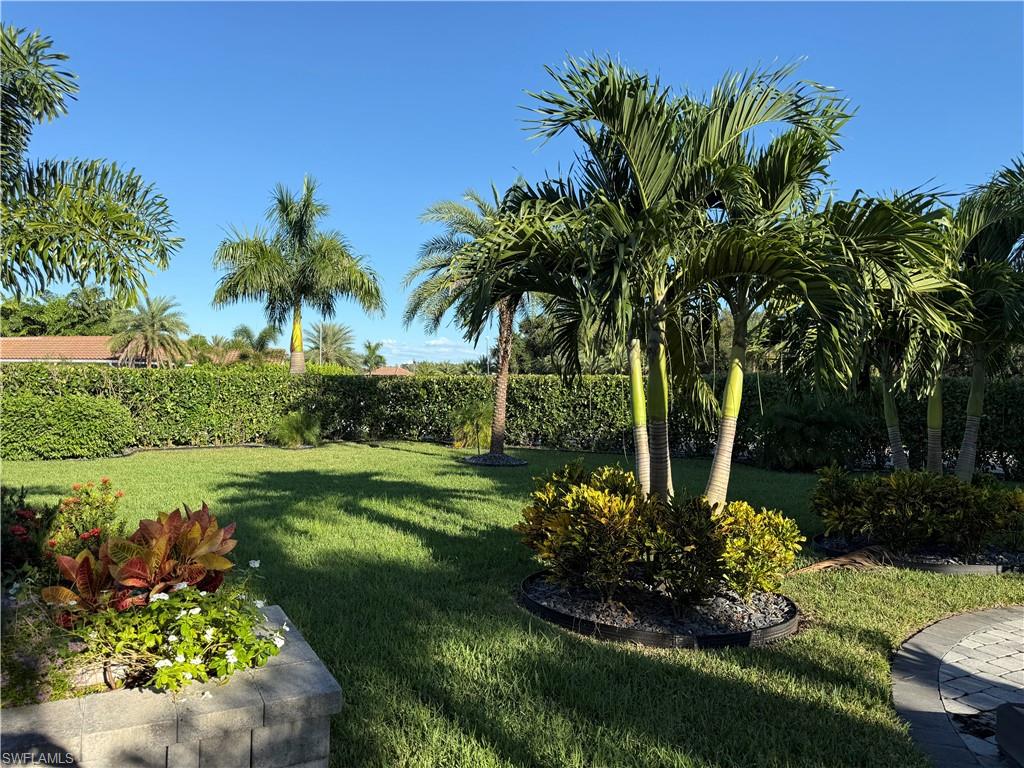 GOLDEN PALMS LUXURY MOTORCOACH RESORT - Land