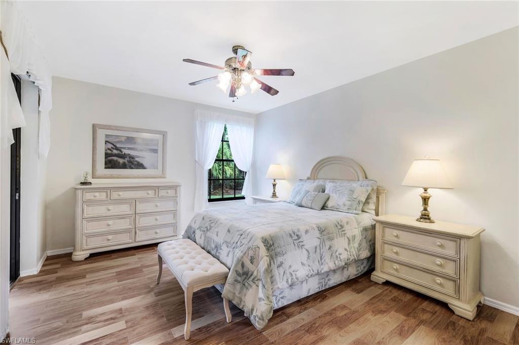 OAKWOOD CARRIAGE HOME - Residential