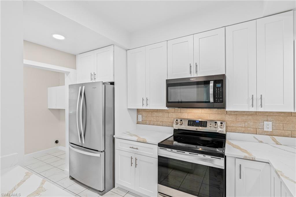 SUMMERLIN TRACE CONDO - Residential