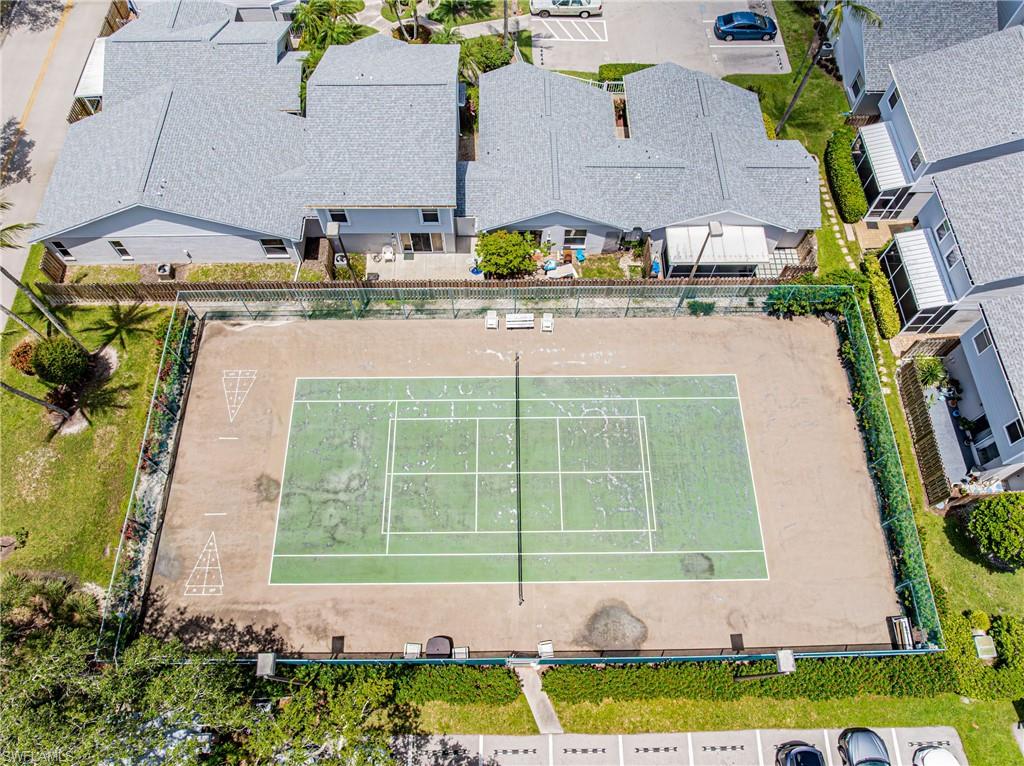 SUMMERLIN TRACE CONDO - Residential