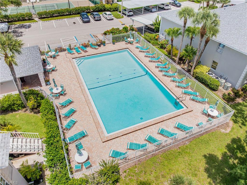 SUMMERLIN TRACE CONDO - Residential