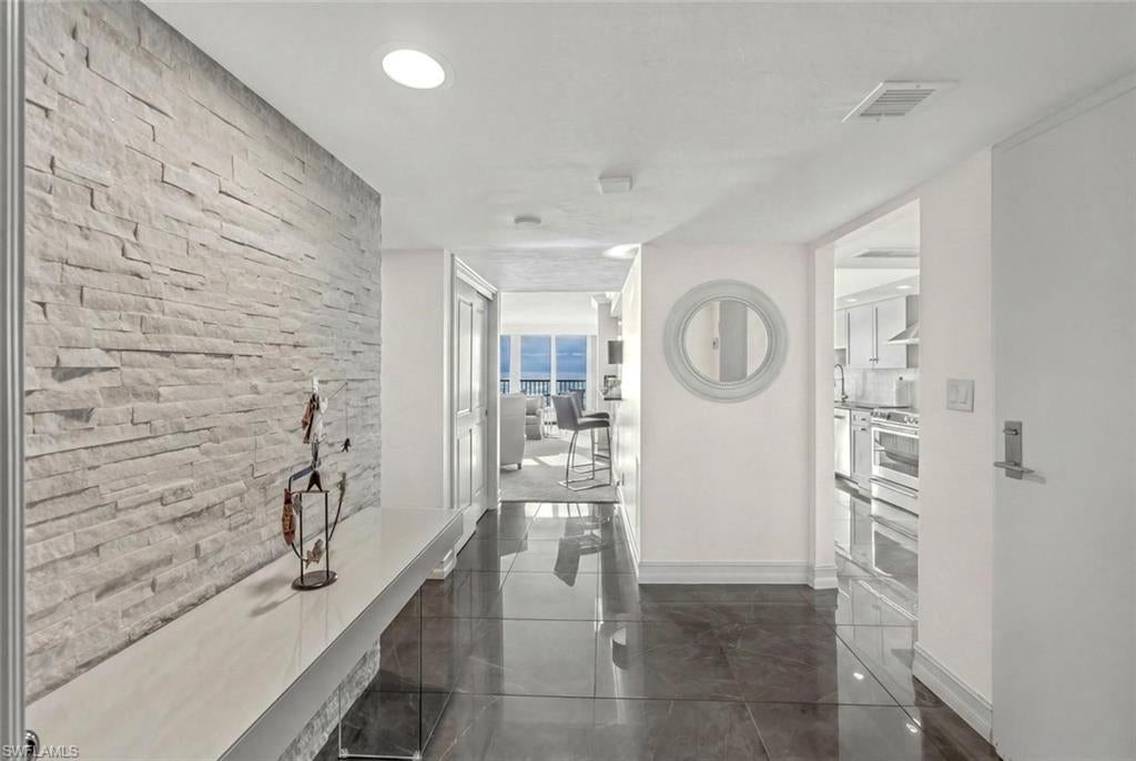2381 Gulf Shore BLVD N 503