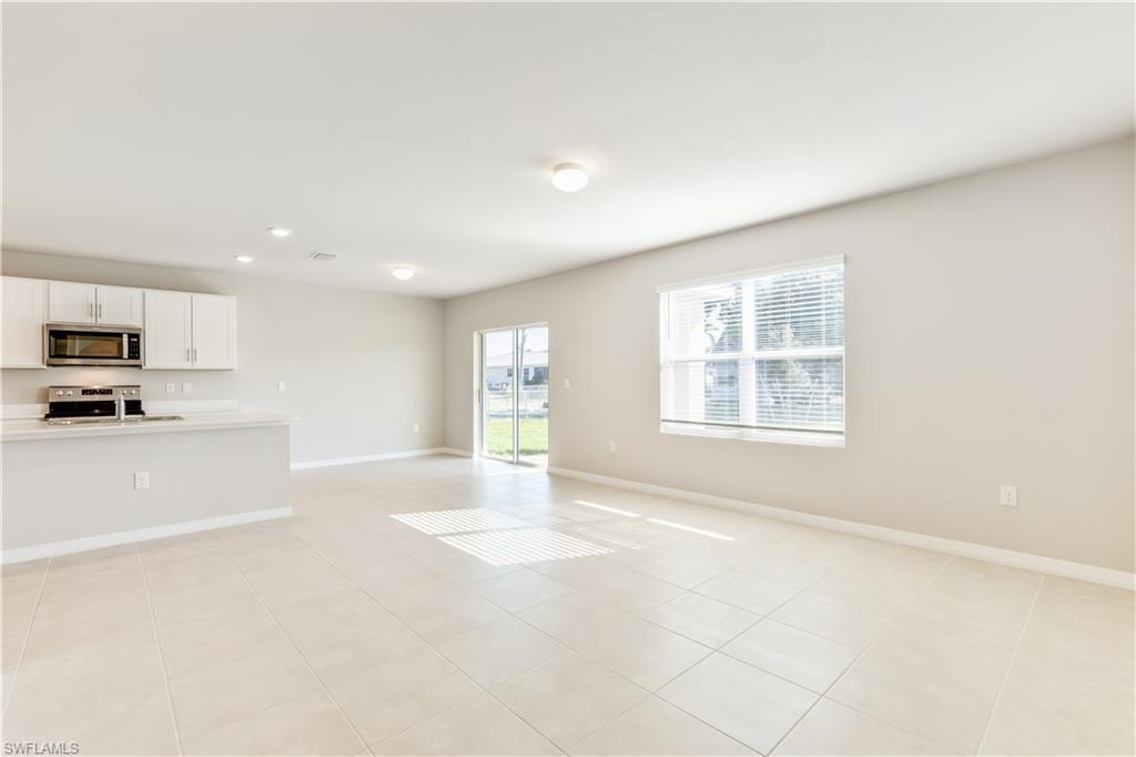 CORAL BAY - Residential