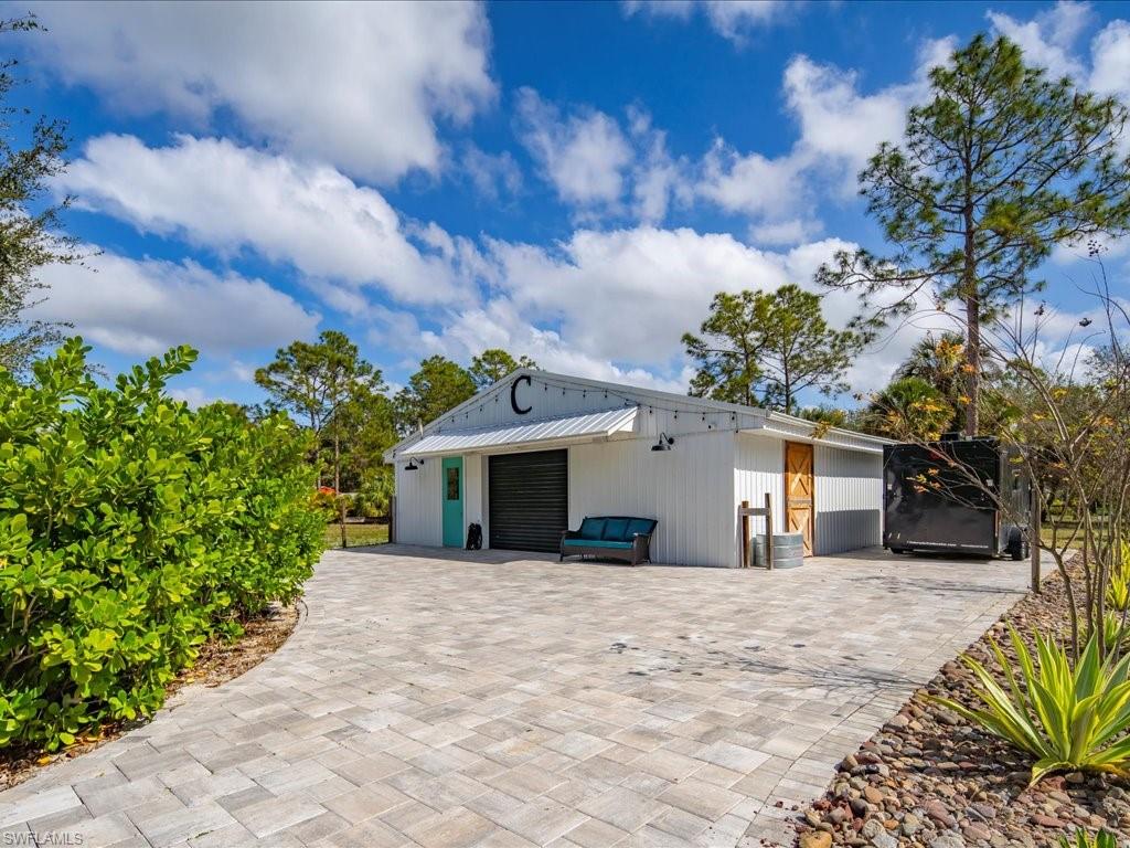 GOLDEN GATE ESTATES - Residential