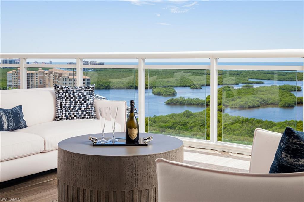 KALEA BAY TOWER 200 - Residential