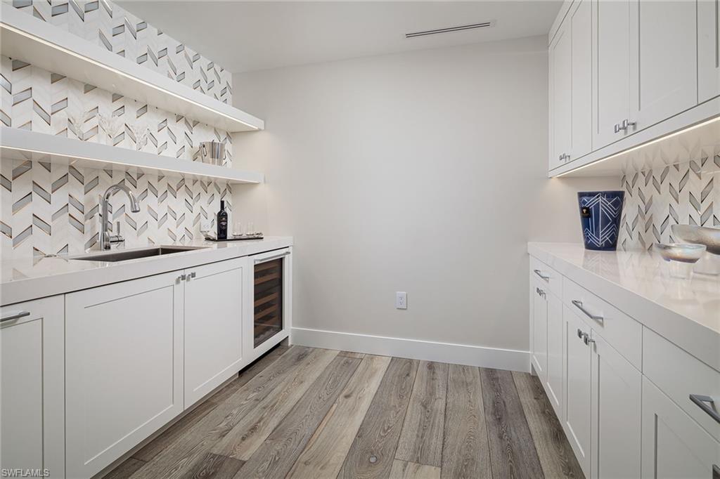 KALEA BAY TOWER 200 - Residential