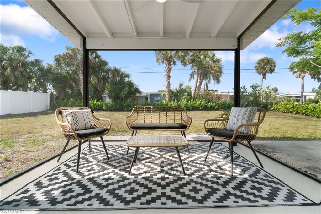 PORT CHARLOTTE - Residential