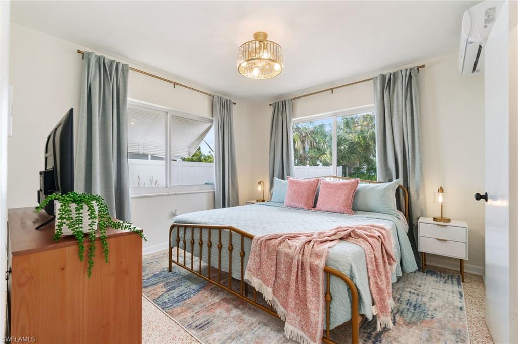 PORT CHARLOTTE - Residential