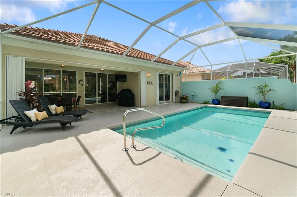 2733 Island Pond LN