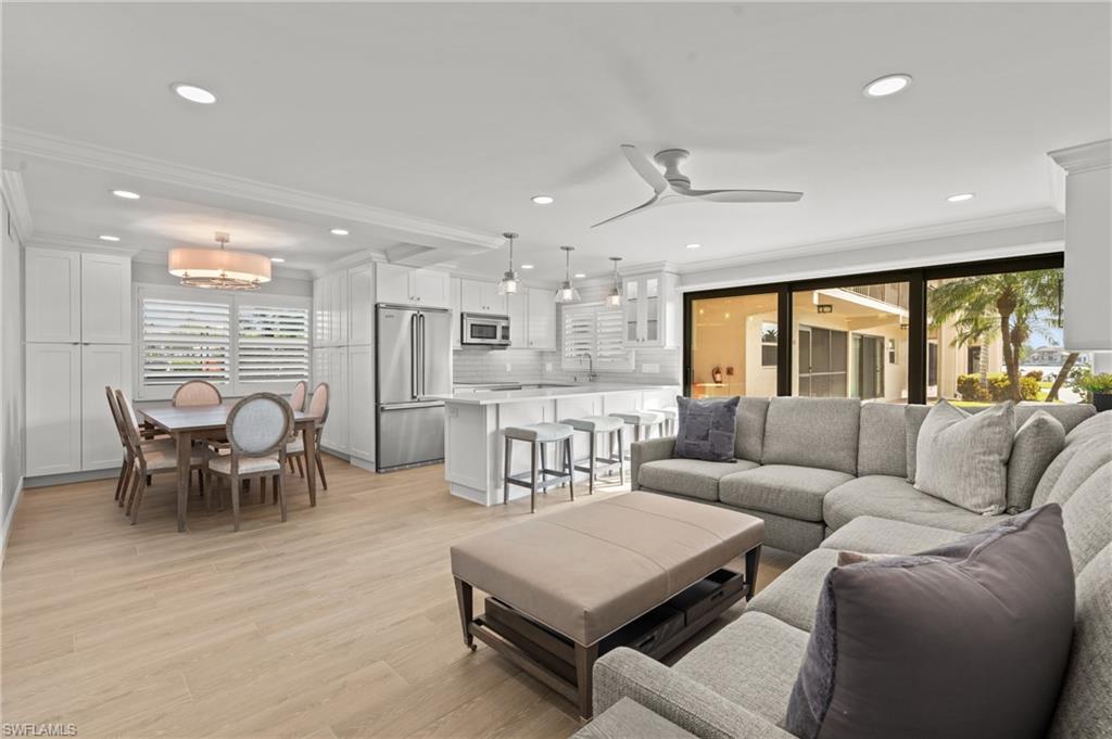 3200 Gulf Shore BLVD N 106