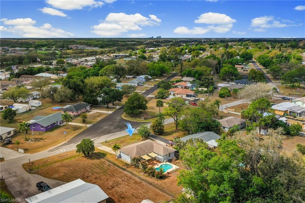 FORT MYERS SHORES - Residential