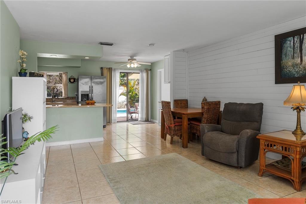 FORT MYERS SHORES - Residential