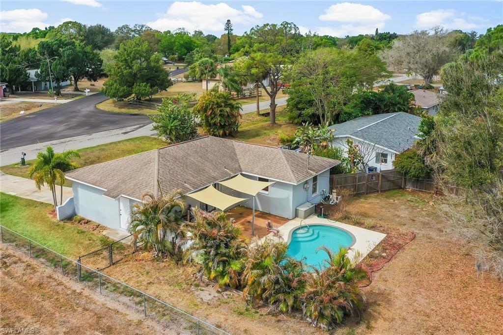 FORT MYERS SHORES - Residential