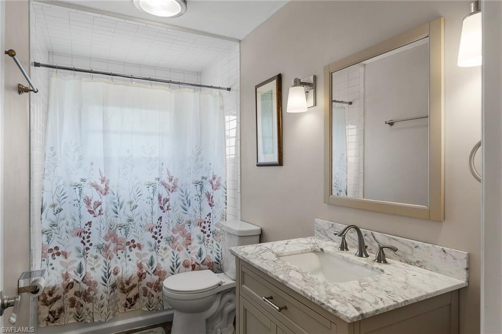 FORT MYERS SHORES - Residential