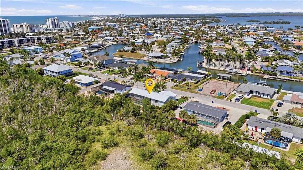 FAIRVIEW ISLES - Residential