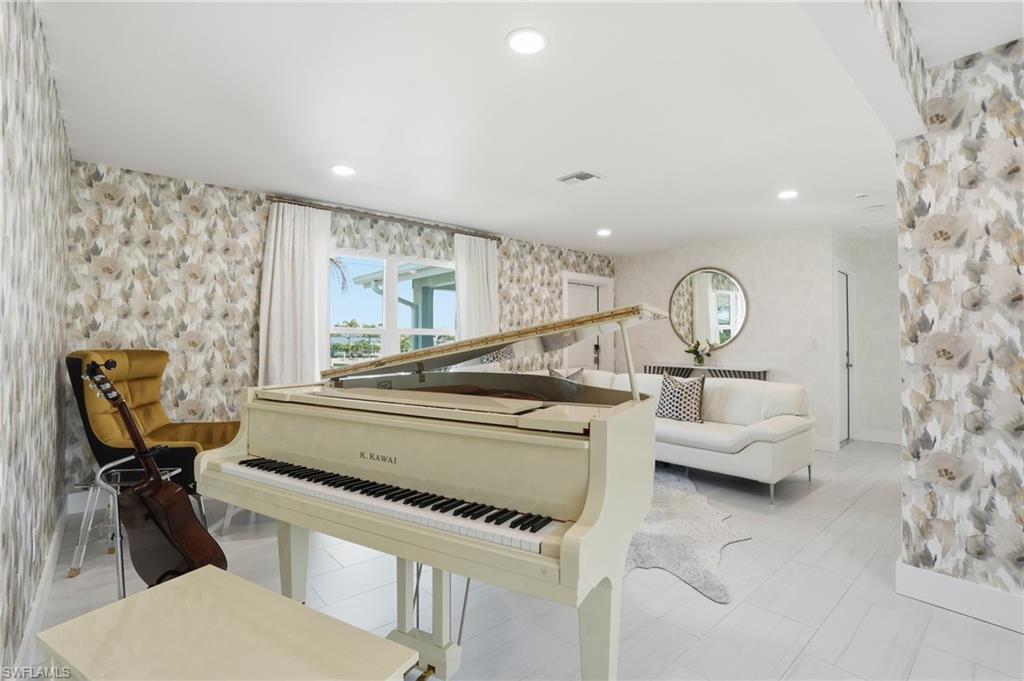 FAIRVIEW ISLES - Residential