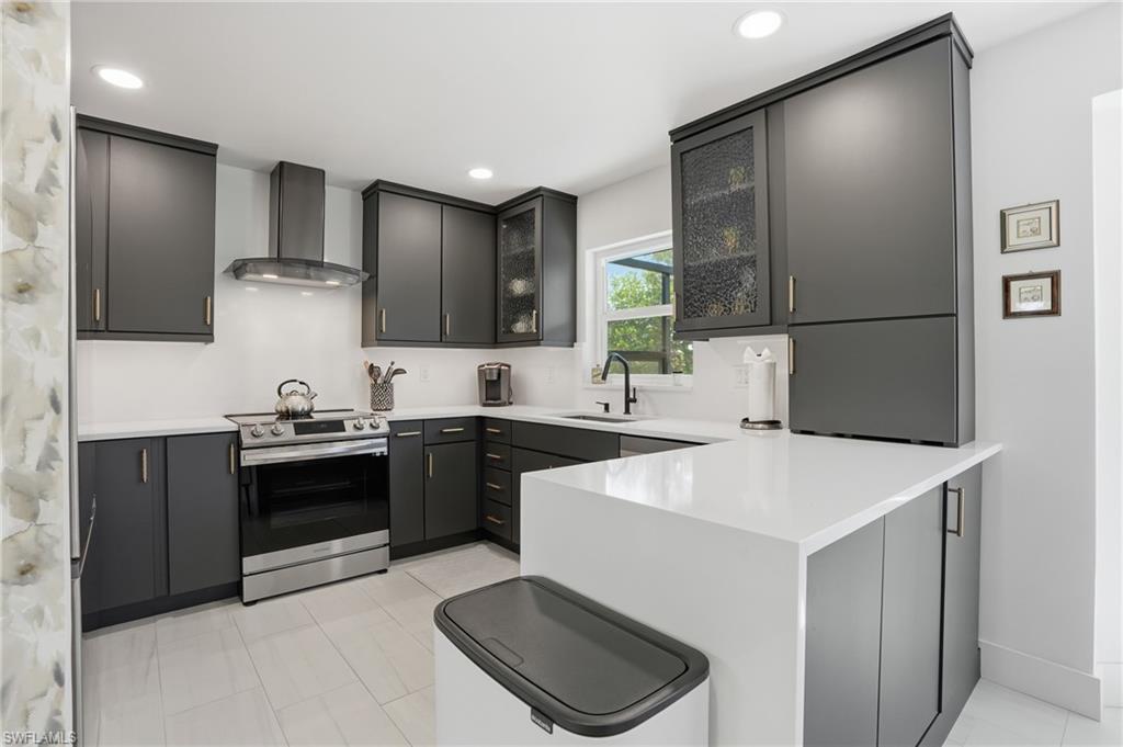 FAIRVIEW ISLES - Residential