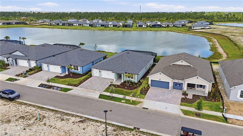 CREEKSIDE RUN - Residential