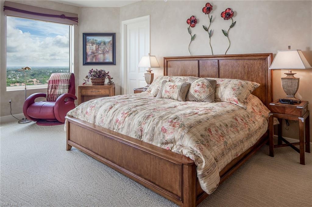 TRIESTE AT BAY COLONY - Residential