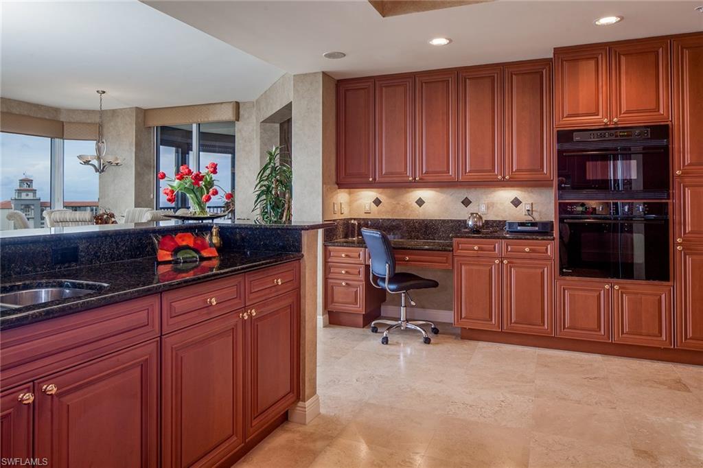 TRIESTE AT BAY COLONY - Residential