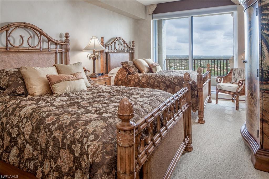 TRIESTE AT BAY COLONY - Residential