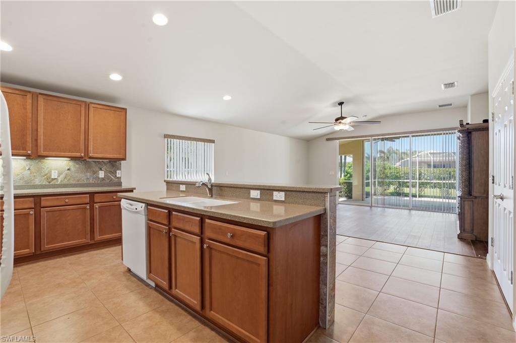 SANDOVAL - Residential