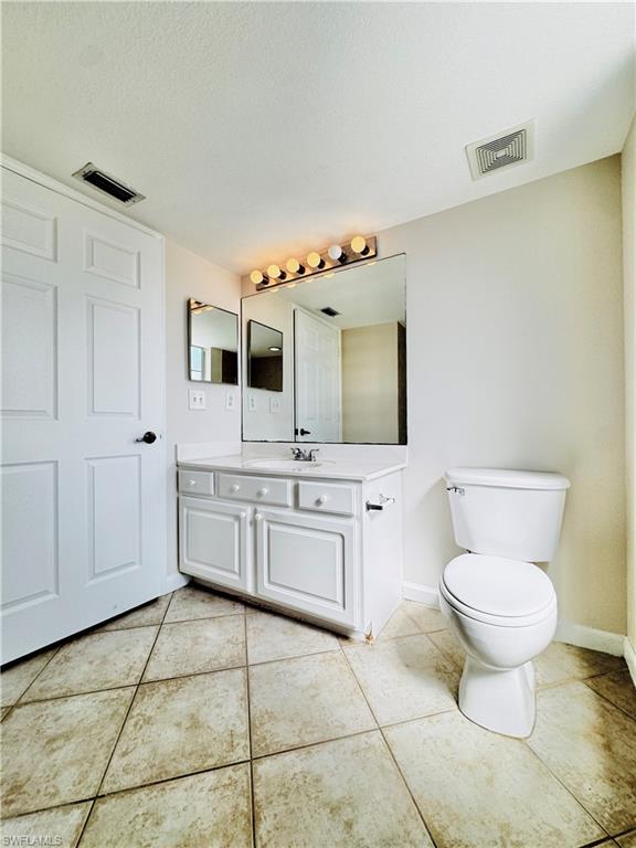 THE RESIDENCE - Residential Lease