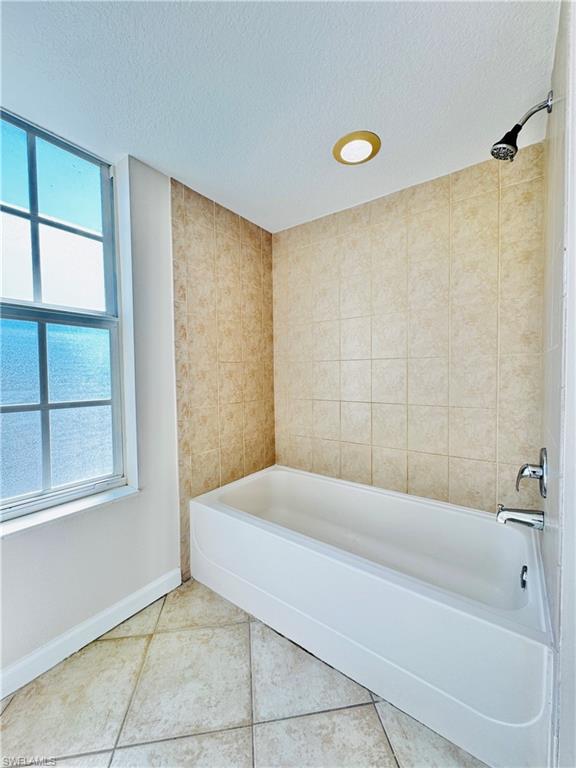 THE RESIDENCE - Residential Lease