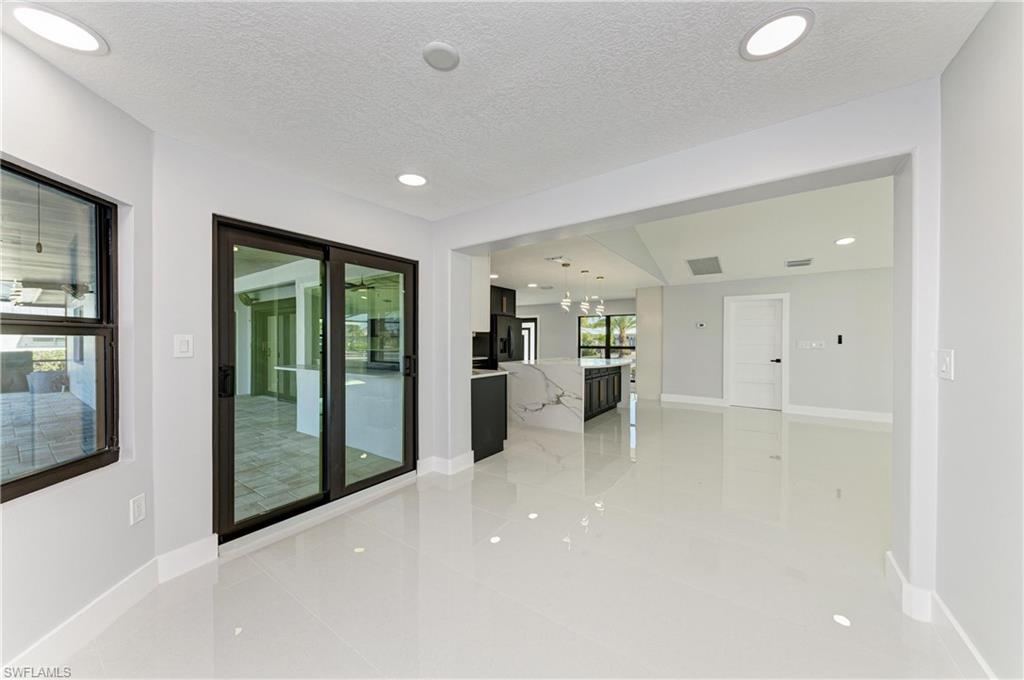 PORT CHARLOTTE - Residential