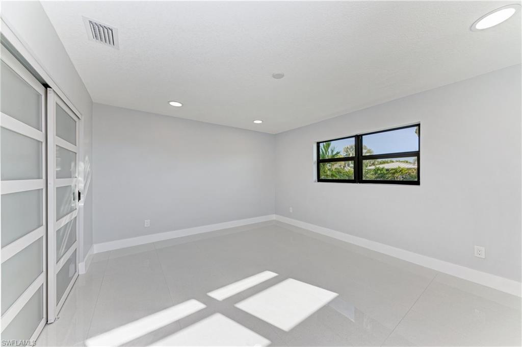 PORT CHARLOTTE - Residential